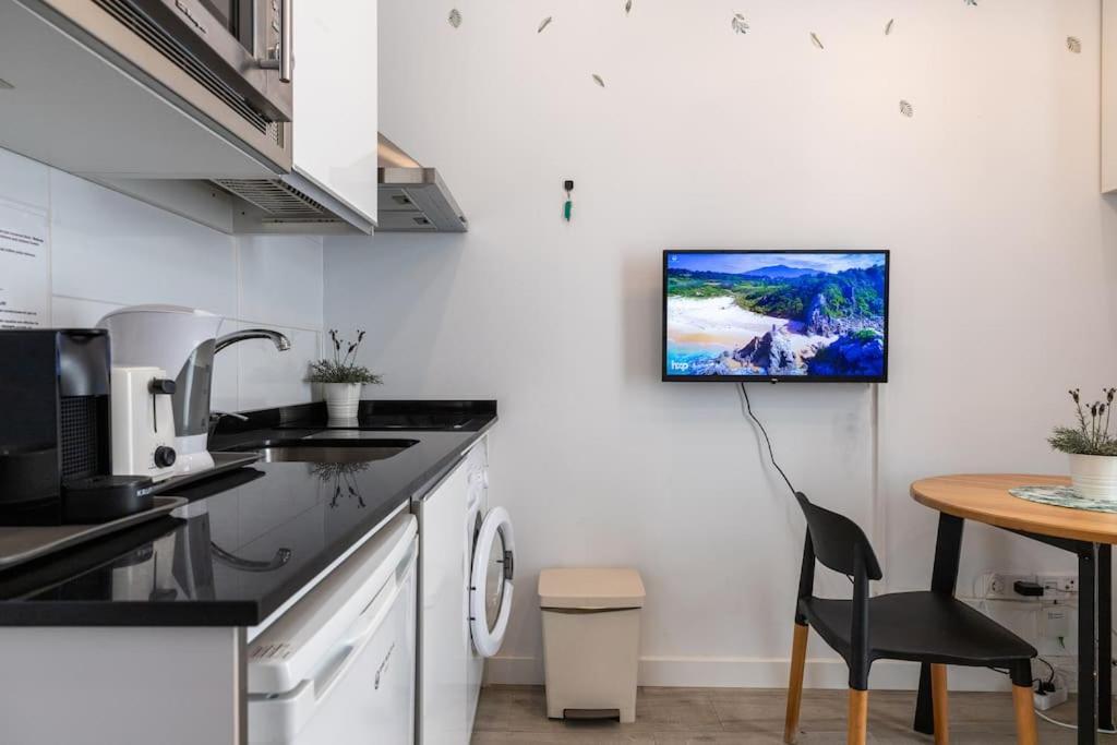 Artbel Rentals En Lavapies مدريد المظهر الخارجي الصورة