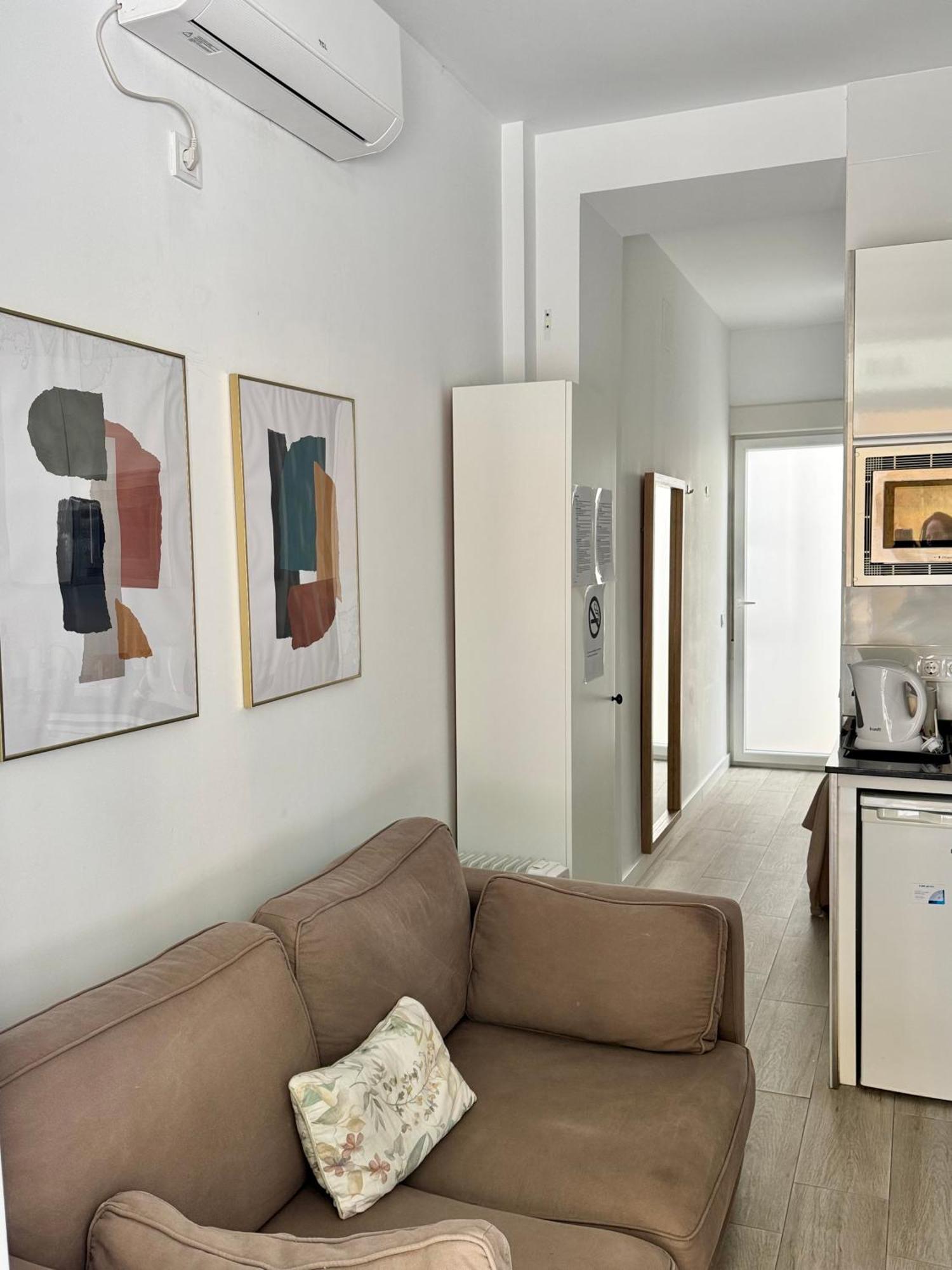 Artbel Rentals En Lavapies مدريد المظهر الخارجي الصورة